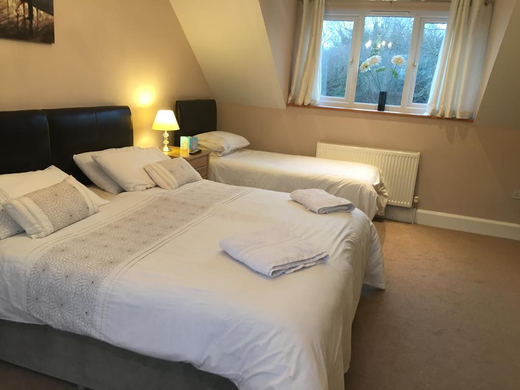 Ballas Farm Country Guest House Bridgend  Zimmer foto