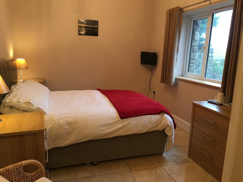 Ballas Farm Country Guest House Bridgend  Zimmer foto